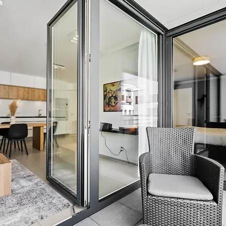Modern 1-Br Apartment With Balcony In Cessange Luxembourg Exterior photo