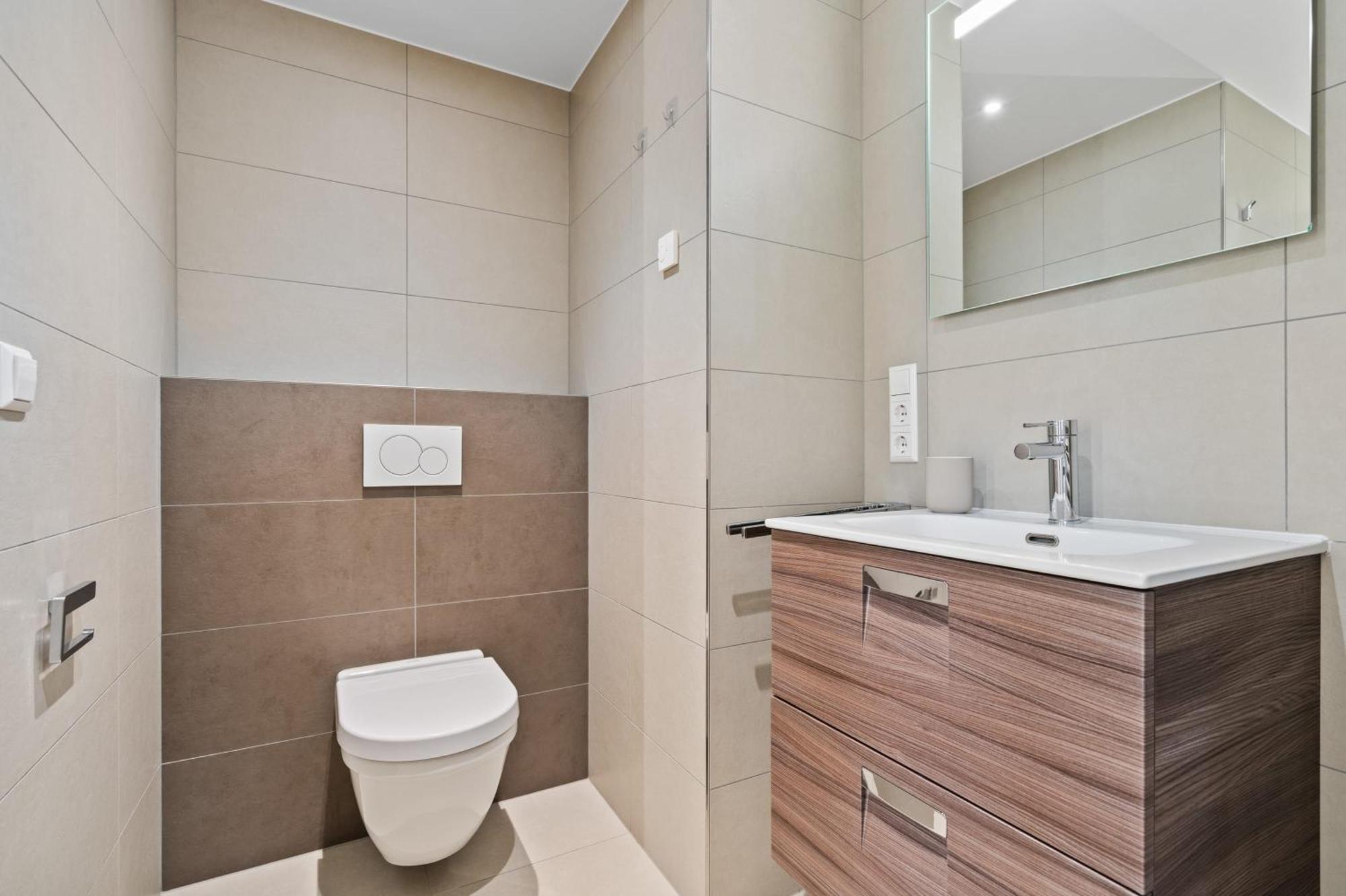 Modern 1-br With Balcony In Cessange * Luxembourg